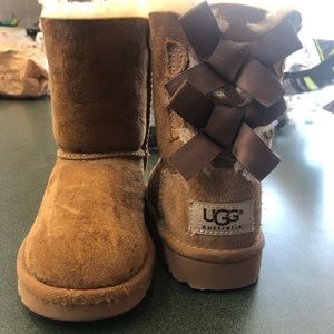 Ugh Bailey Bow Toddler 7